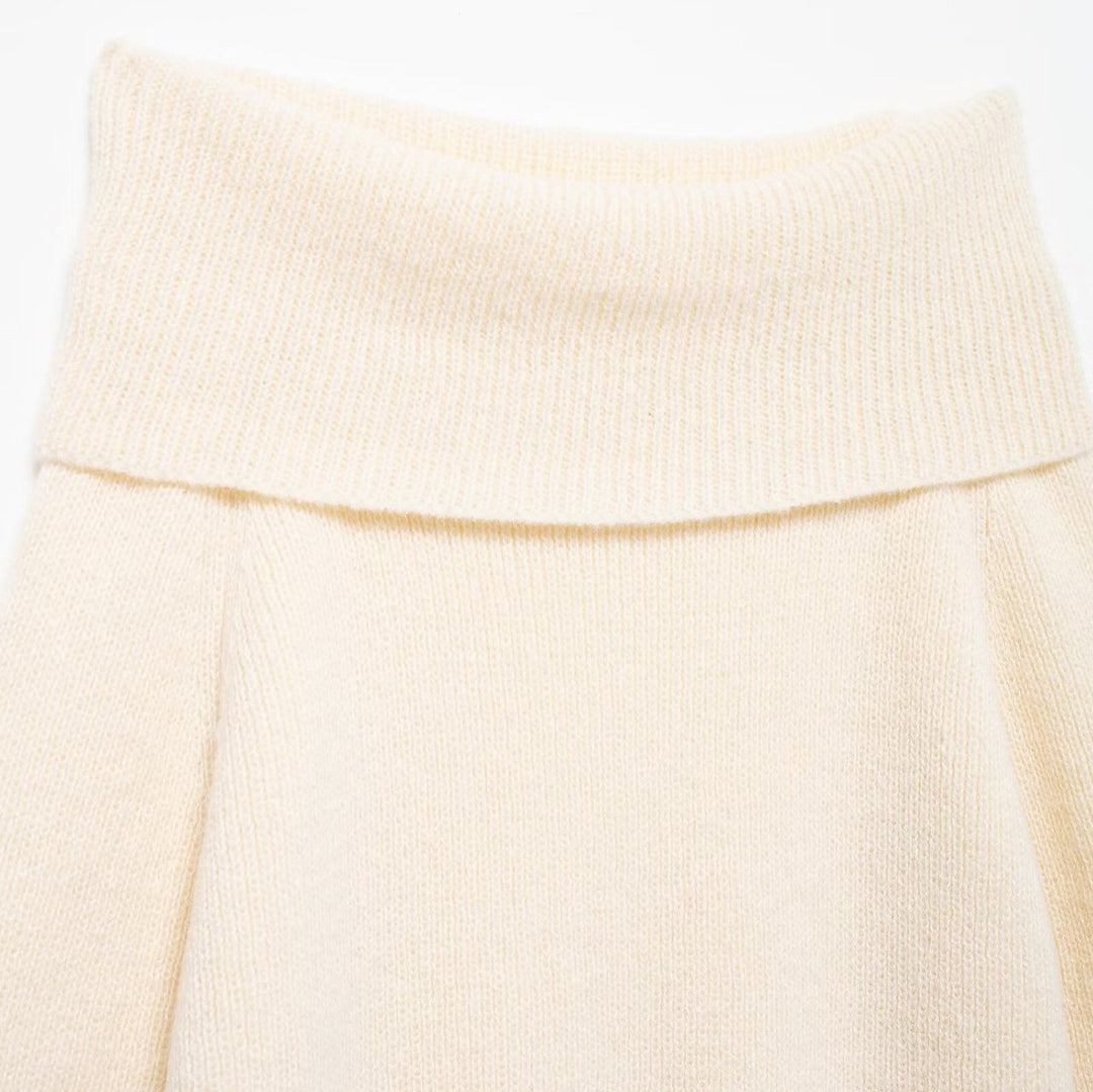 Damen Schulterfreier Oversize-Feinstrickpullover mit breitem Umschlagkragen Shop Nory