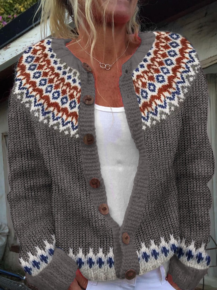 Damen nan gemusterte Strickjacke mit Rundpasse, Holzknöpfen und Eingrifftaschen Shop Nory