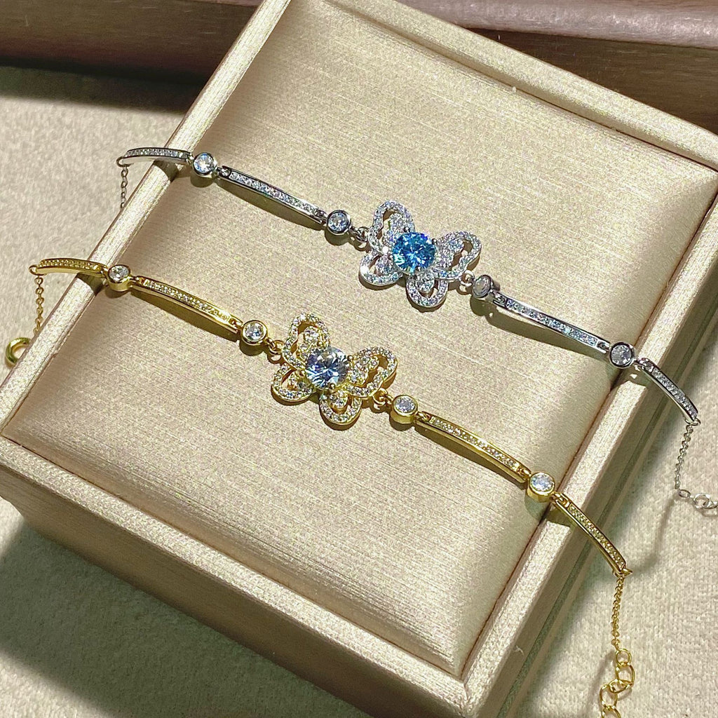 Damen filigranes Armband mit kunstvollem Schmetterlingsanhänger Shop Nory