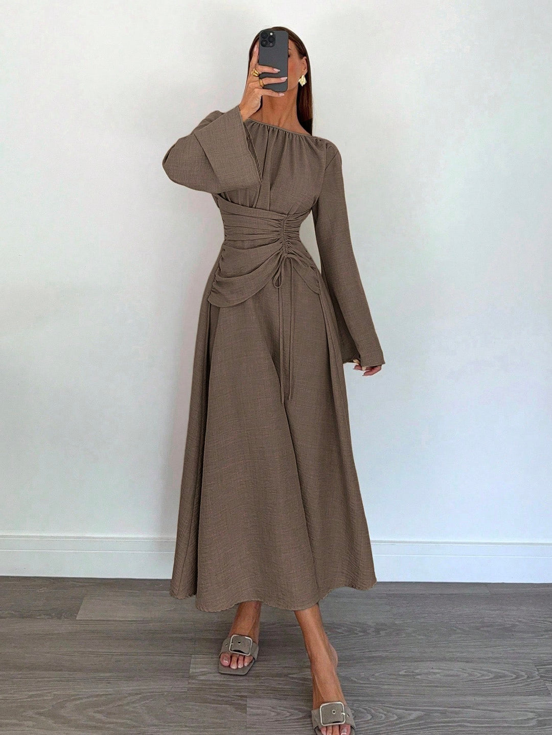 Damen Maxikleid mit geraffter Taillen-Schnürung, weiten Ärmeln und fließendem Rock Shop Nory