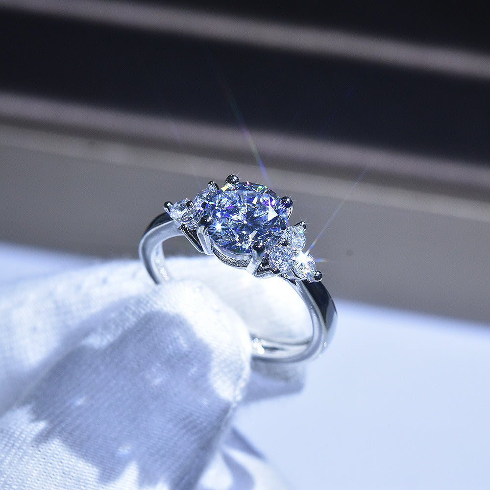 Damen eleganter Solitärring mit funkelndem Hauptstein und Zirkonia Shop Nory
