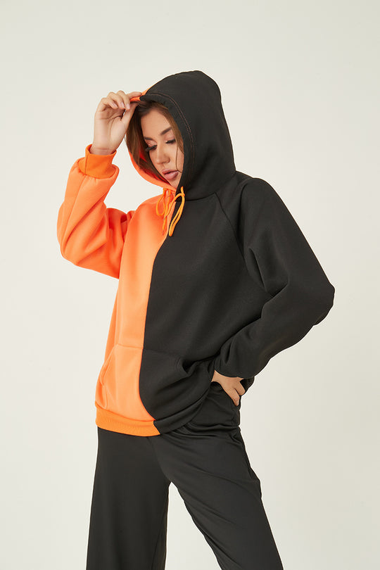 Damen nan Kapuzenpullover mit kontrastreichem Blockdesign, Oversize-Schnitt und Kängurutasche Shop Nory