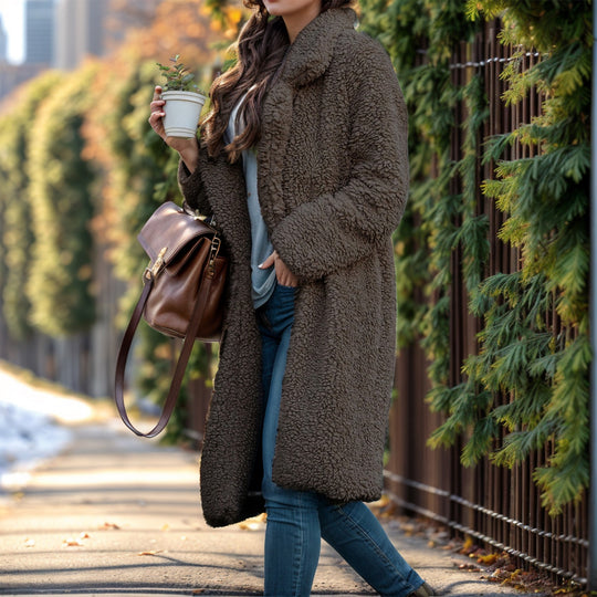 Damen Langer Teddy-Mantel aus Kunstfell mit Oversize-Schnitt und Schalkragen Shop Nory