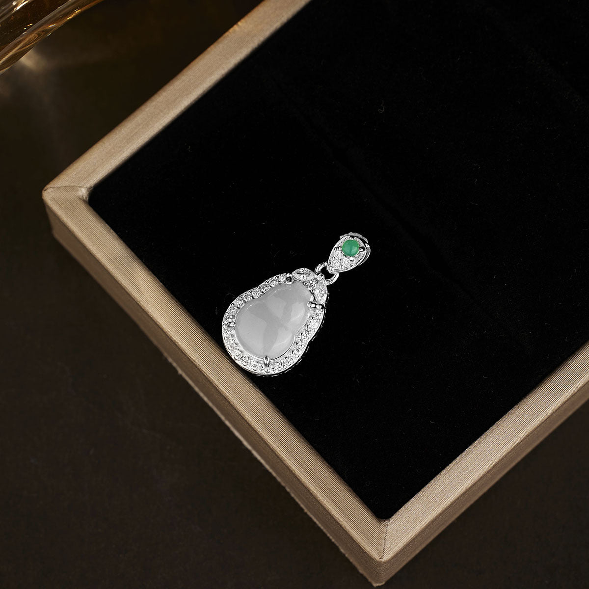 Damen Buddha-Anhänger mit Zirkonia-Verzierungen Shop Nory