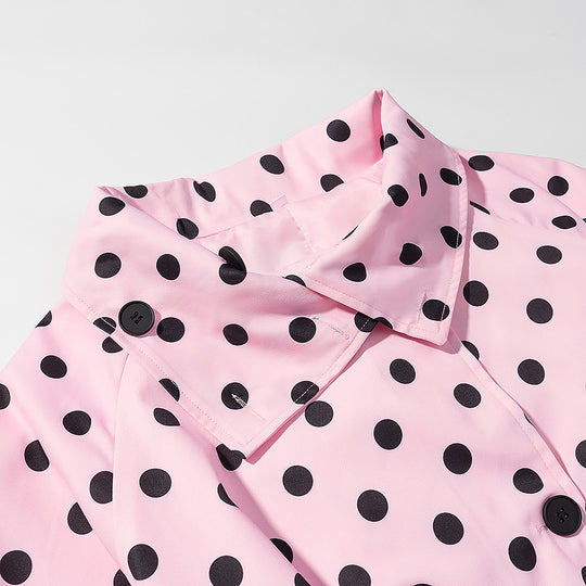 Damen Kurztrenchjacke im Polka‑Dot‑Muster, doppelreihig mit Taillengürtel Shop Nory