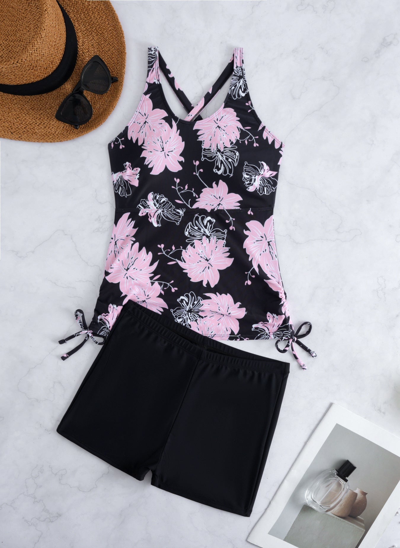 Damen Tankini-Set mit floralem Oberteil und bequemen Shorts