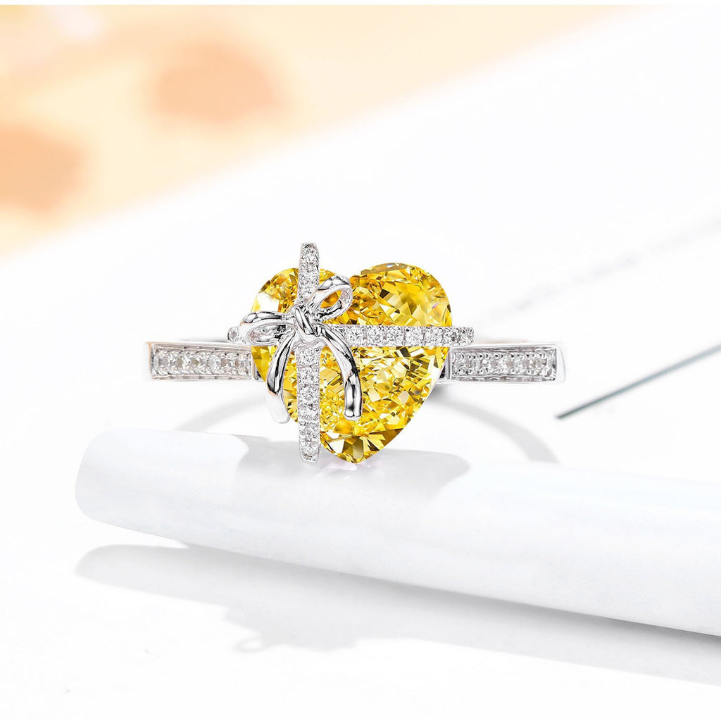 Damen Schmuckring mit funkelndem Herzdesign und elegantem Zirkonia-Besatz Shop Nory