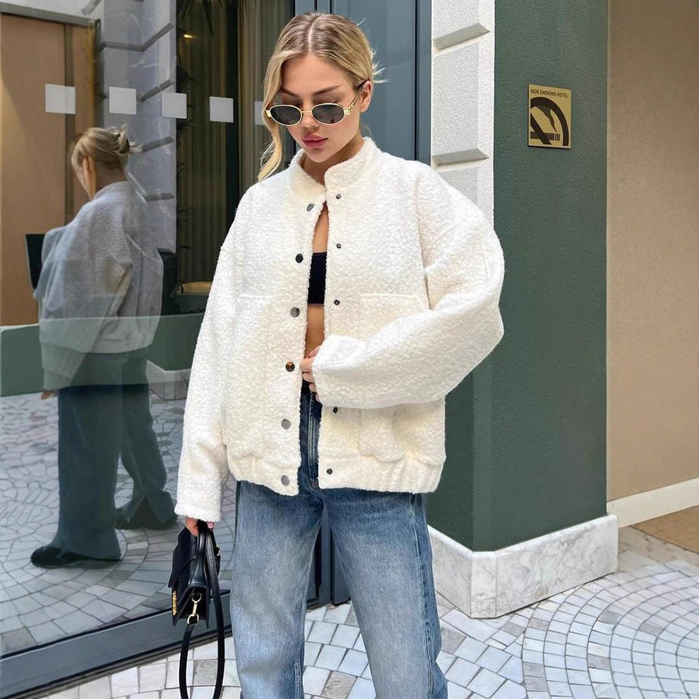Damen Teddy-Fleece Bomberjacke im Boxy-Cut mit Druckknopfverschluss und aufgesetzten Taschen Shop Nory