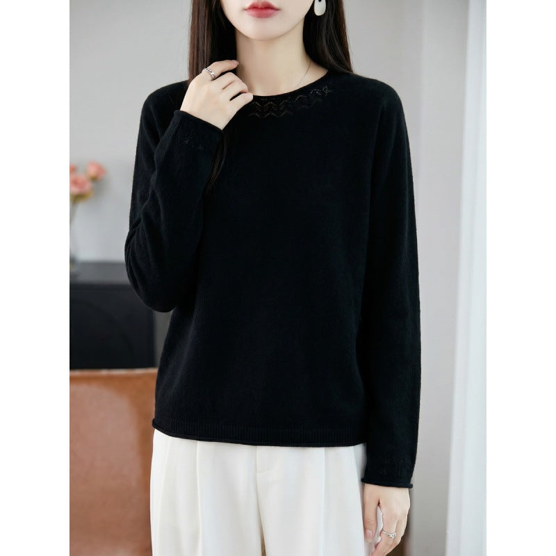 Damen Leichter Feinstrick-Rundhalspullover mit Ajourspitzen‑Detail und legerer Silhouette Shop Nory