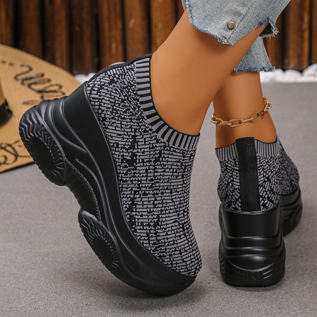 Damen Strick‑Sock‑Sneaker mit hohem Plateau und rutschfester Profilsohle Shop Nory