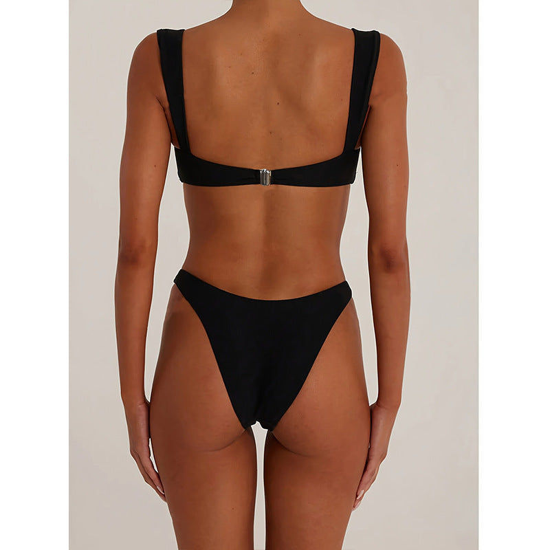 Damen Triangel-Bikini mit elegantem Goldakzent