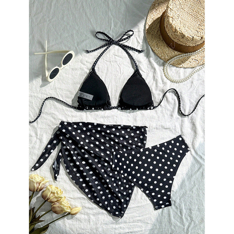 Damen Triangel-Bikini mit dekorativem Pareo