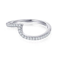 Damen Designer-Ring mit elegantem Wellenmuster und funkelnden Kristallen Shop Nory