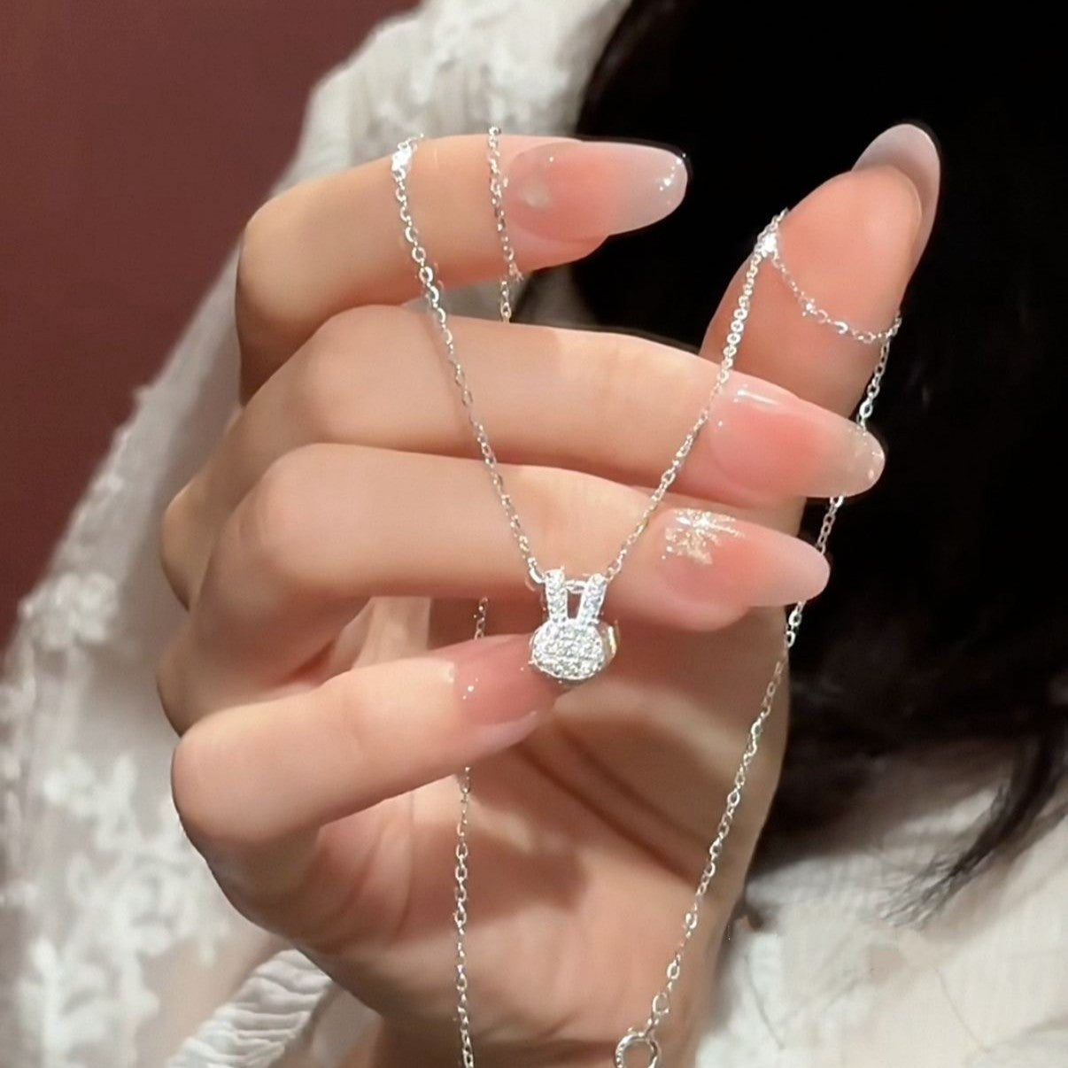 Damen Halskette mit funkelndem Hasenanhänger Shop Nory