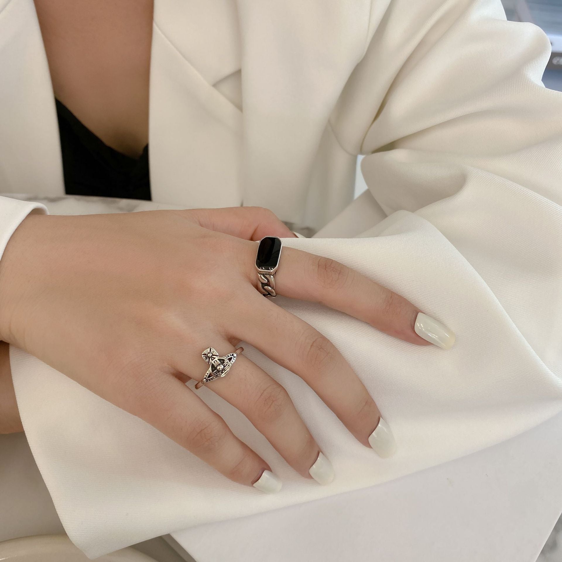 Damen Offener Ring mit kunstvollem floralen Muster Shop Nory