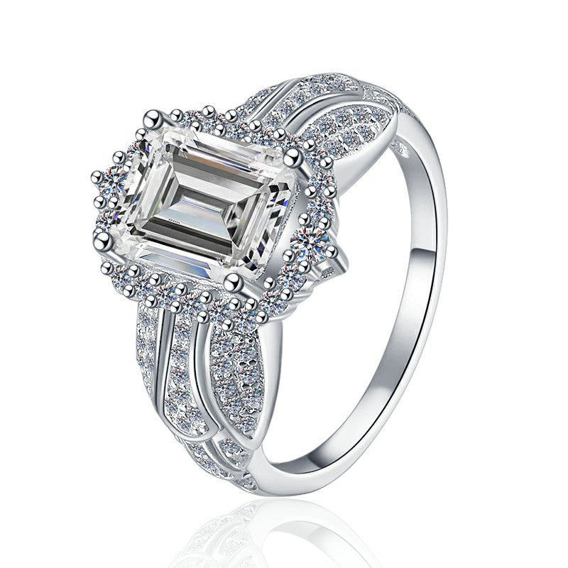 Damen Design Ring mit funkelndem Zirkonia-Besatz Shop Nory