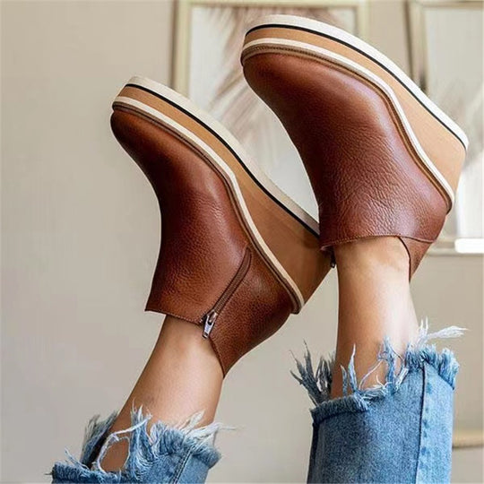 Damen nan Keilabsatz-Stiefelette aus vollnarbigem Leder mit ergonomischer Plateausohle und innenliegendem Reißverschluss Shop Nory