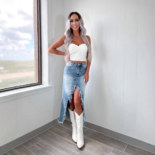 Damen Jeansrock mit fransigem Saum und hohem Schlitz