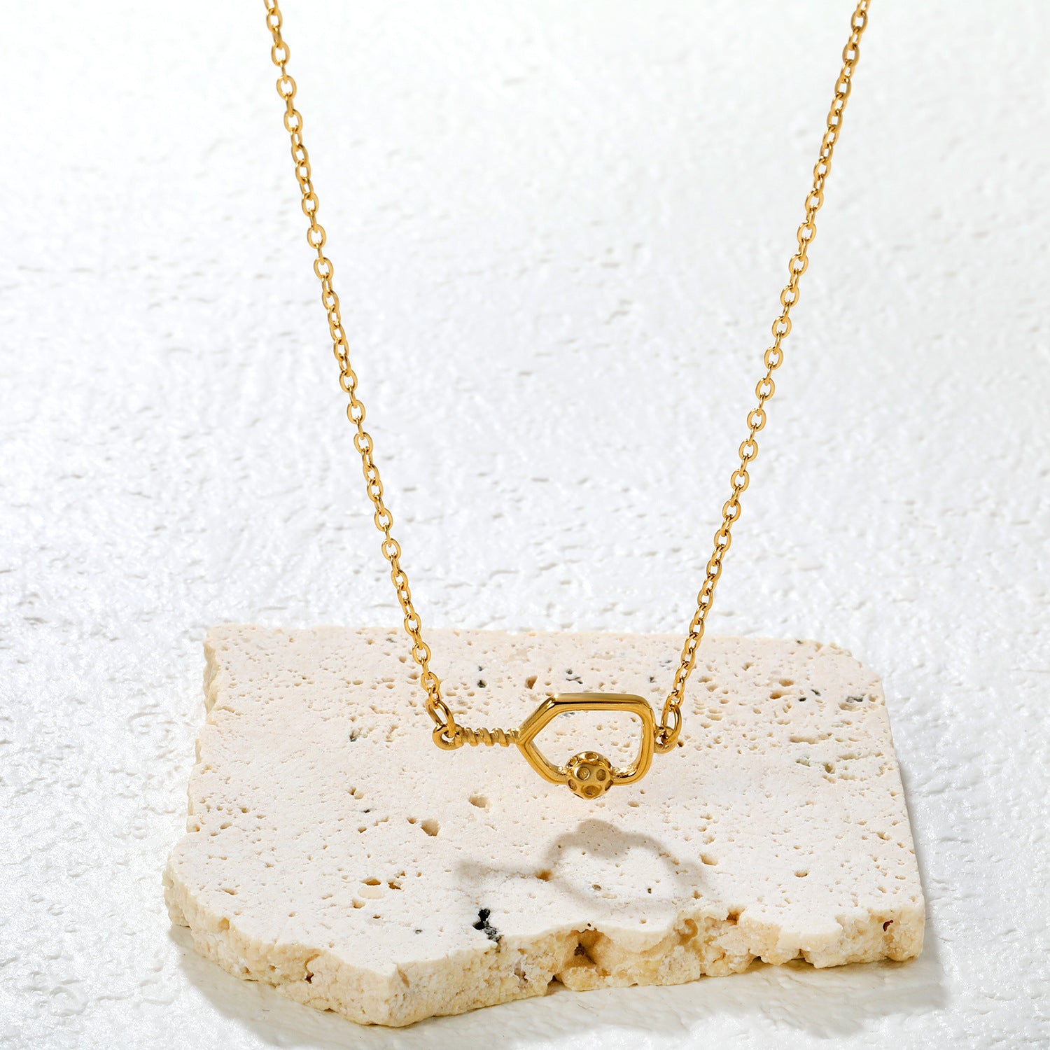 Damen Halskette mit kunstvollem Anhänger aus hochwertigem Edelstahl Shop Nory
