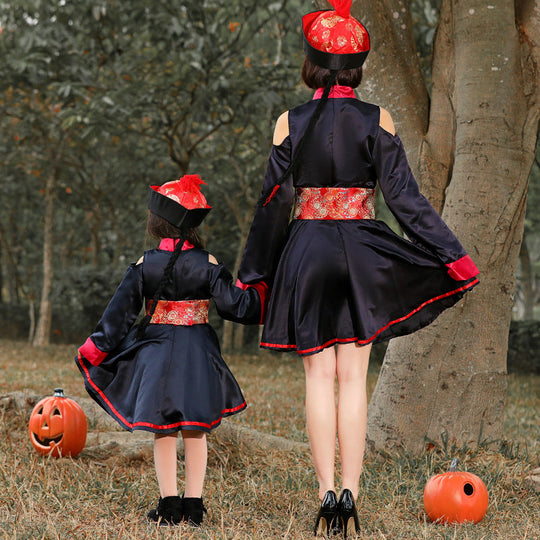 Mädchen traditionelles Kostüm mit floralem Muster Shop Nory