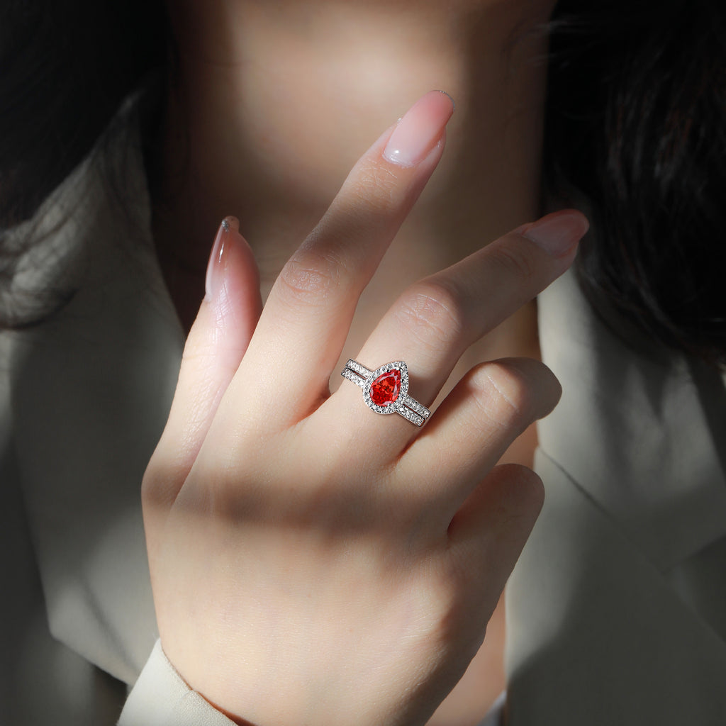 Damen eleganter Tropfenring mit funkelndem Edelstein und Zirkonia-Besatz Shop Nory