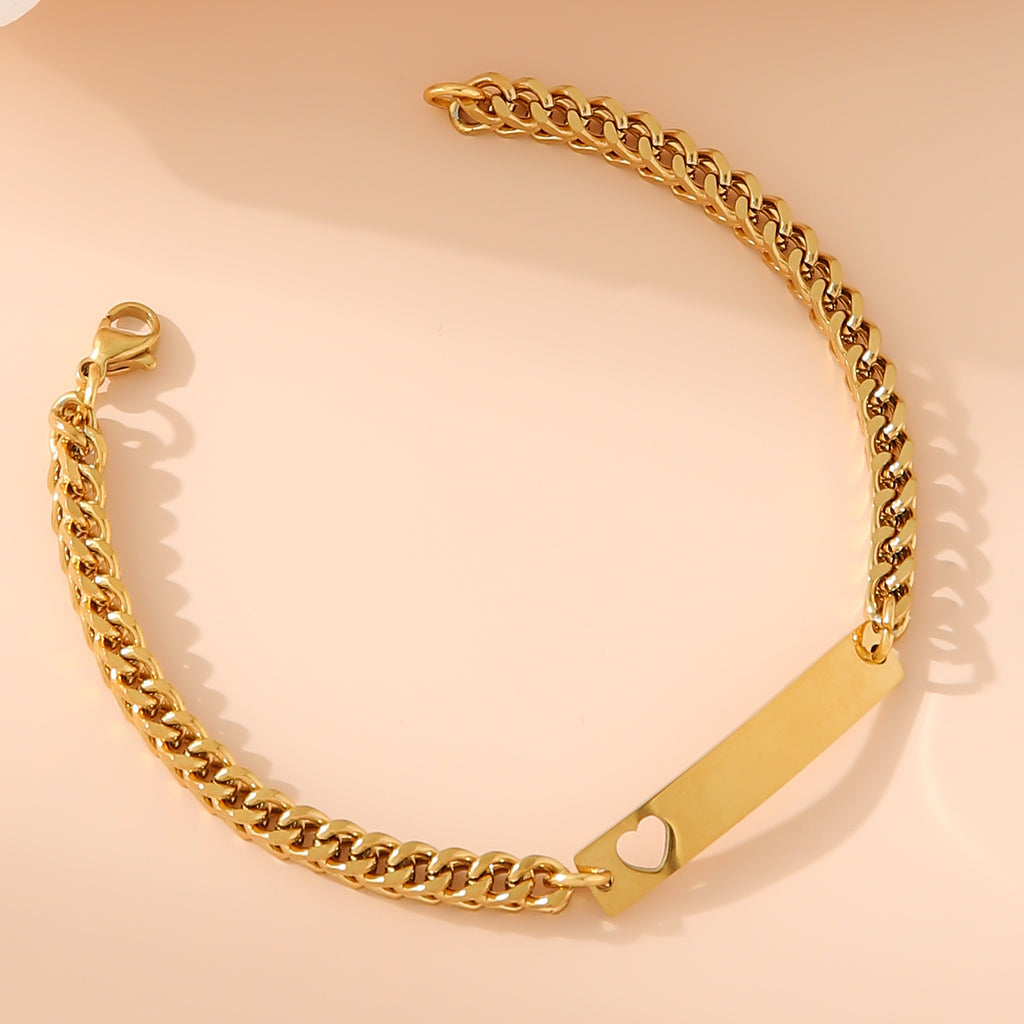 Damen Charmantes Armband mit gravierbarem Anhänger Shop Nory