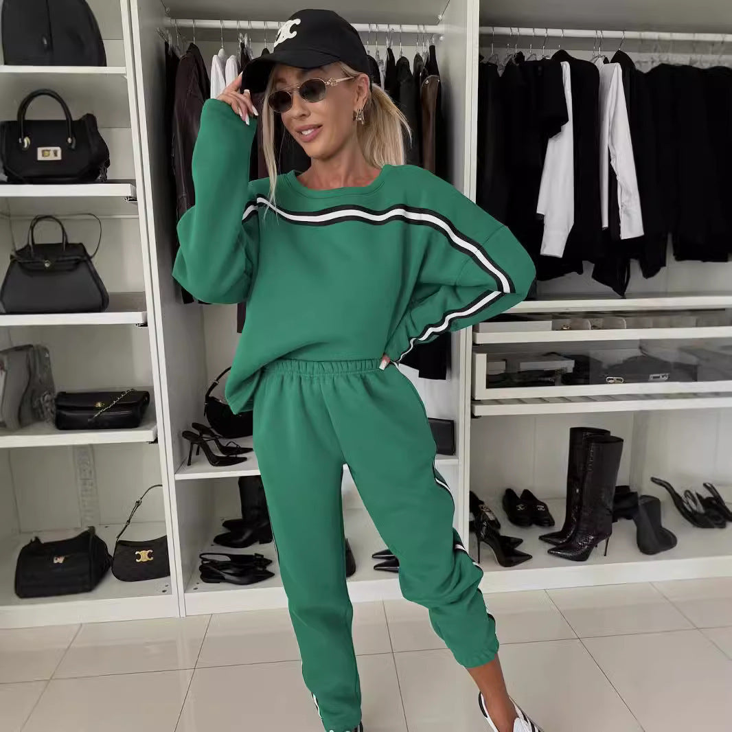 Damen sportives Lounge-Set mit gestreiften Seitenstreifen, oversized Sweatshirt und elastischer Jogginghose Shop Nory