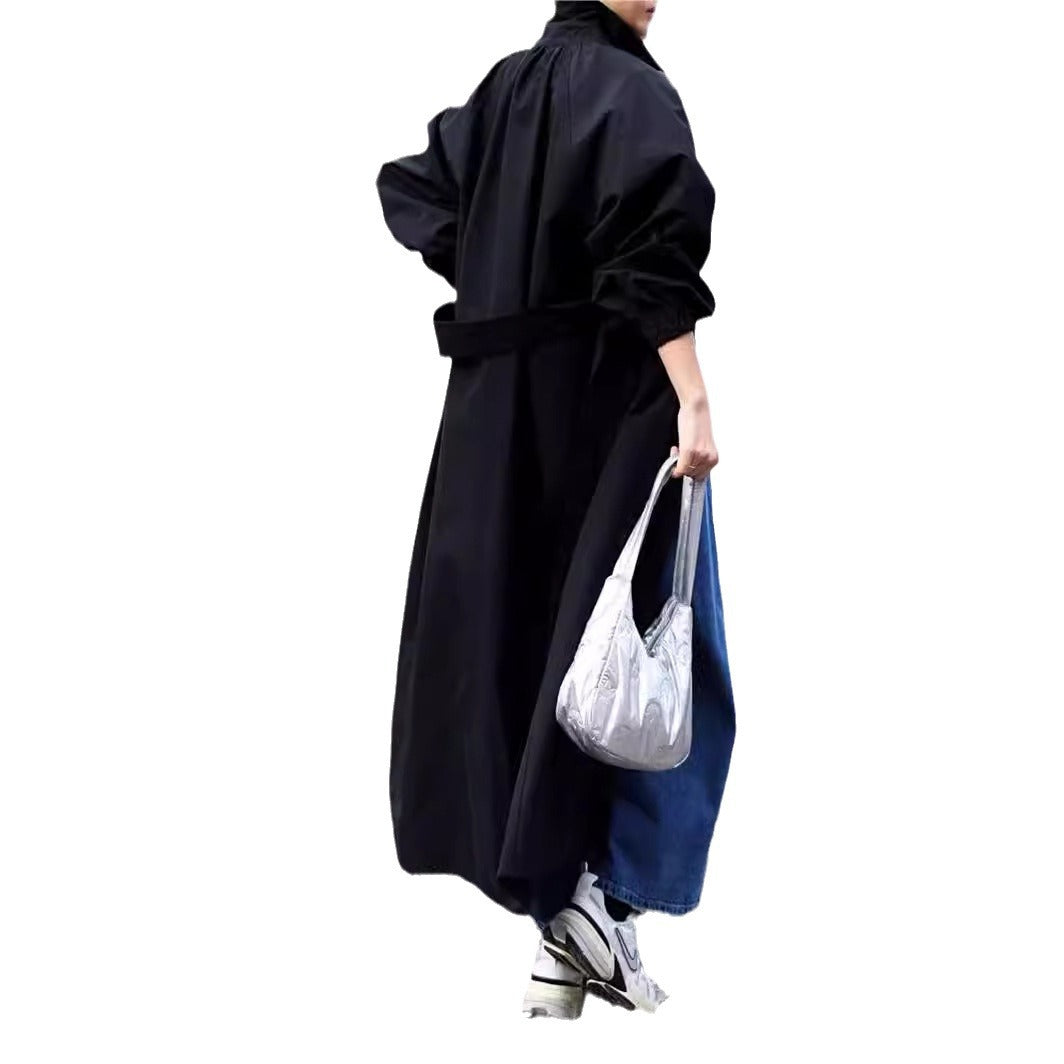 Damen Maxilanger Oversize-Mantel mit hohem Stehkragen, geraffter Rückenpasse und kastiger Silhouette Shop Nory
