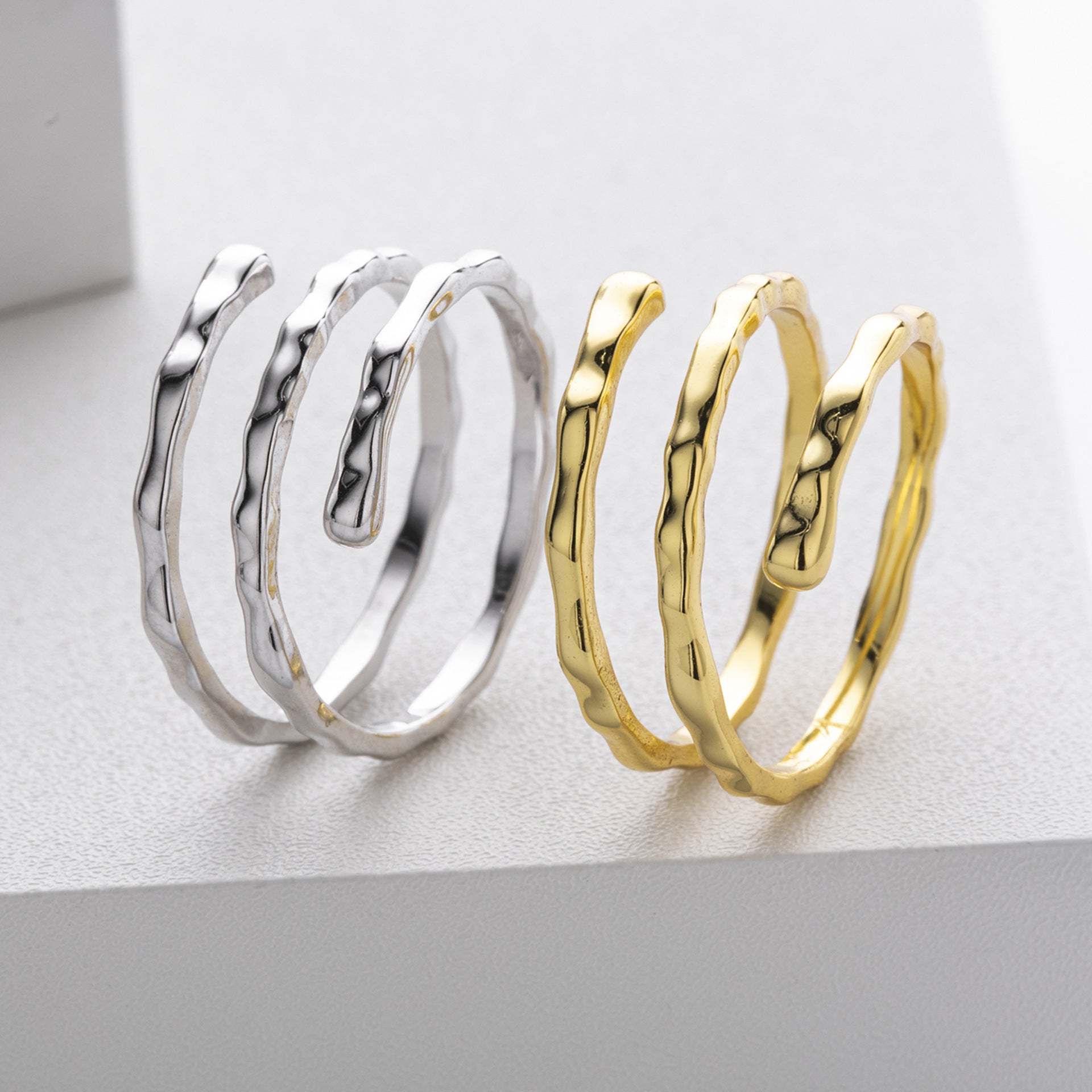 Damen Ring mit kreativem, gewelltem Design aus 925 Sterling Silber Shop Nory