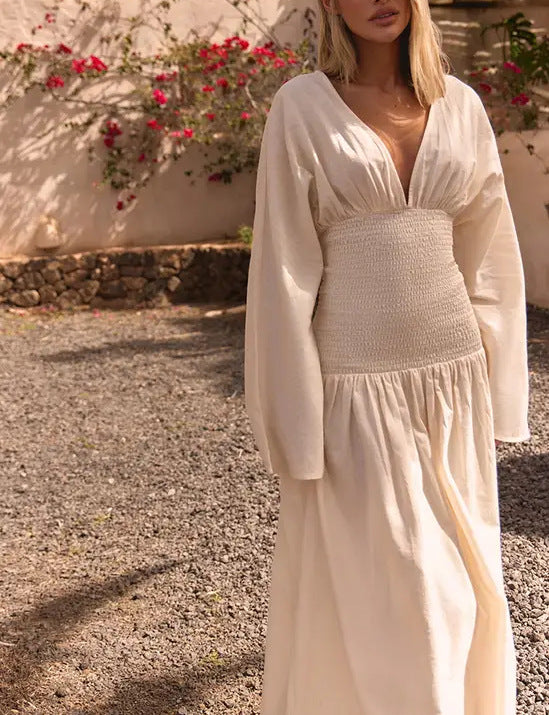 Damen Langes Boho-Maxi-Kleid mit Smock-Taillenband, tiefem V‑Ausschnitt und weiten Ballonärmeln Shop Nory
