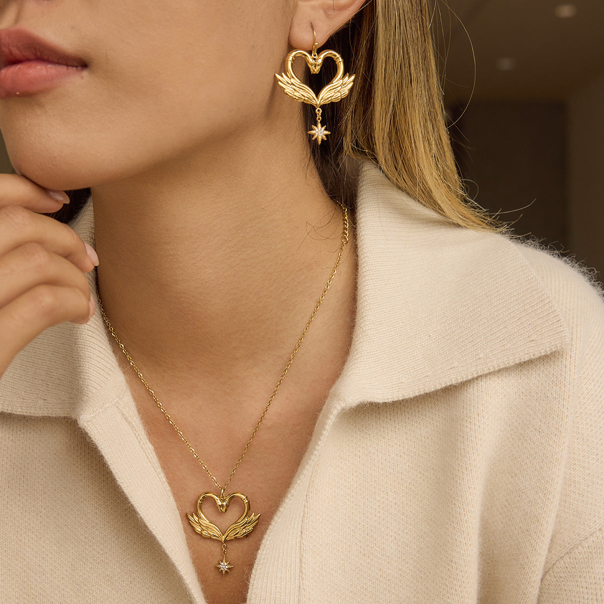 Damen Ohrhänger im eleganten Herzdesign mit schimmernden Zirkonia und hypoallergenem Edelstahl Shop Nory