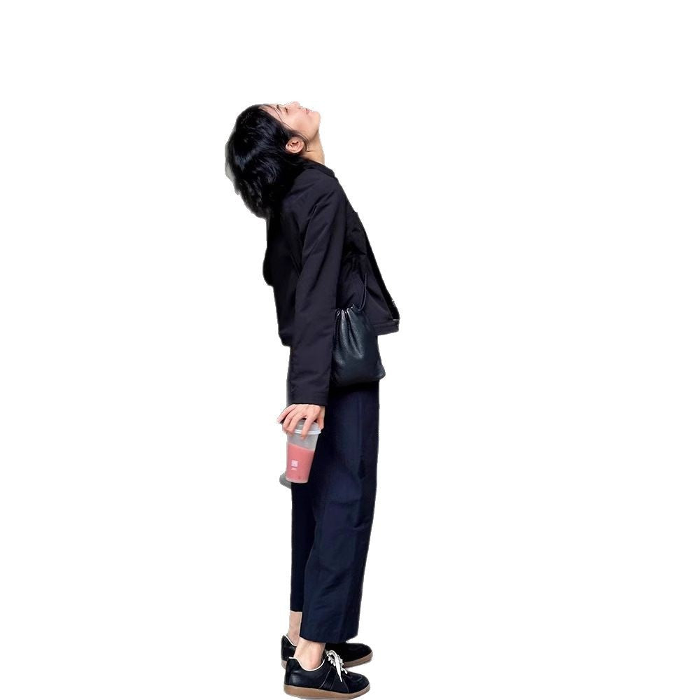 Damen urbane Übergangsjacke mit minimalistischen Details Shop Nory