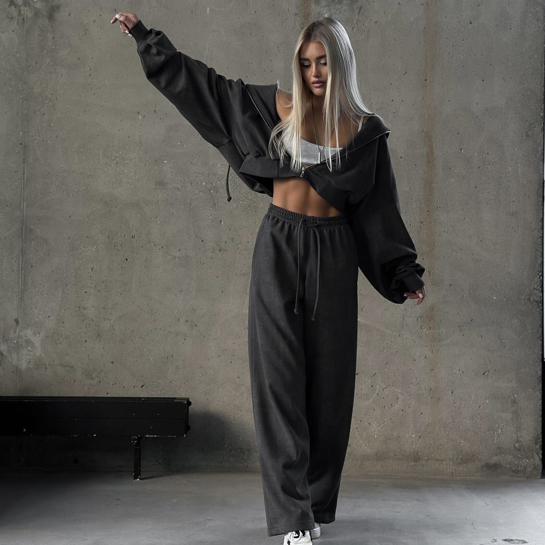 Damen kurzes Kapuzenzipper-Lounge-Set mit oversized Ärmeln und weitem Jogginghose-Schnitt Shop Nory