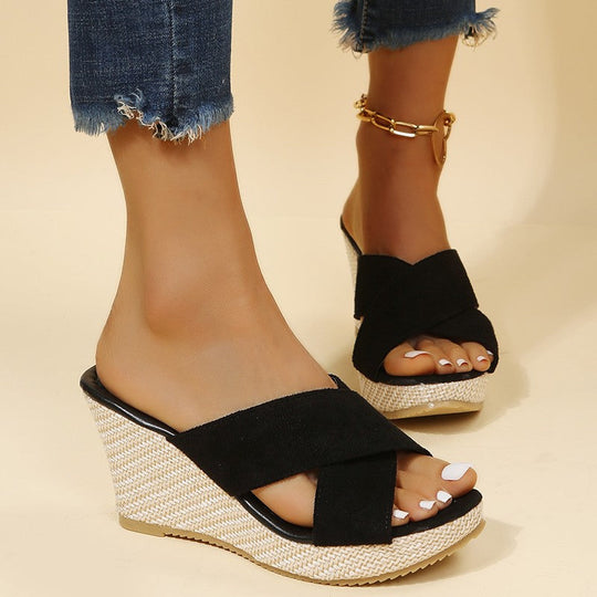Damen Wedge-Pantoletten mit geflochtenem Design und komfortablem Fußbett