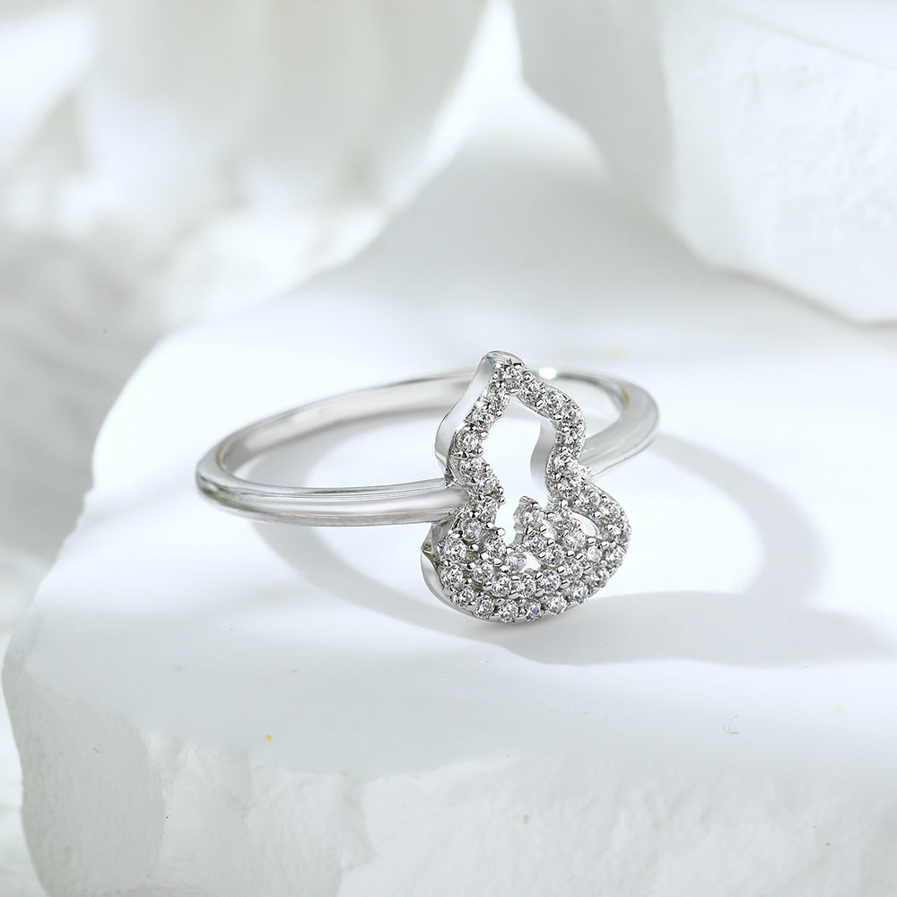 Damenring in Herzform mit glitzerndem Zirkonia-Besatz Shop Nory