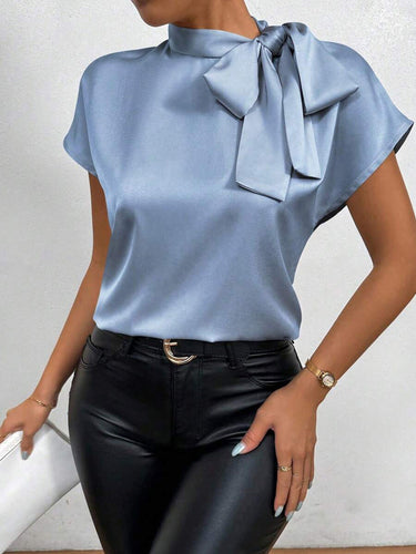 Satinbluse Kurzarm Hoher Kragen mit Schleife Eleganter Entspannter Schnitt