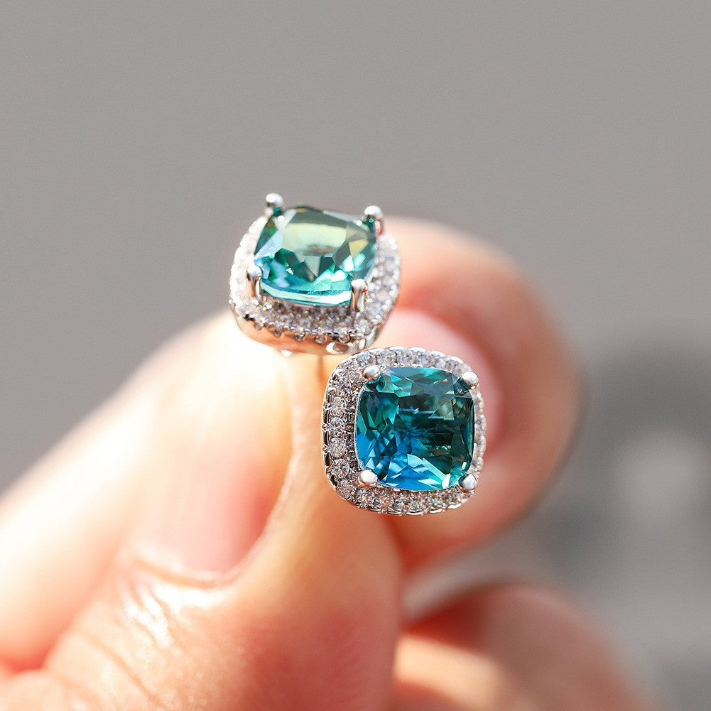 Damen Ring mit funkelnden pinken Kristallen und Zirkonia Shop Nory
