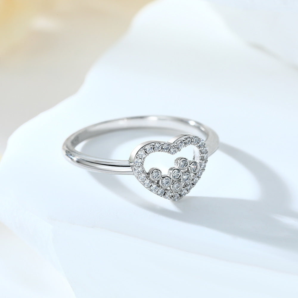 Damen Ring mit herzförmigem Design und funkelndem Zirkonia-Besatz Shop Nory