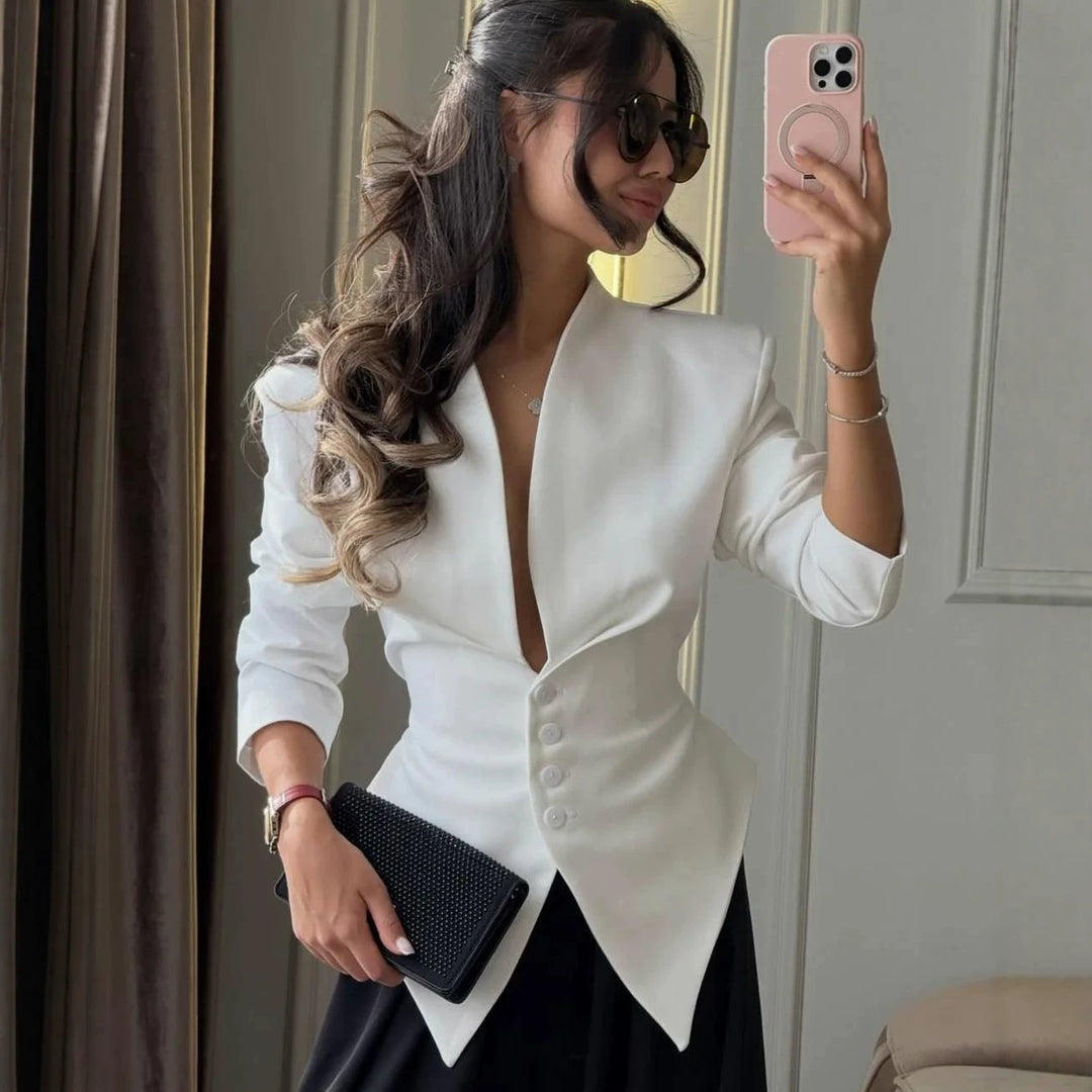 Damen Taillierter Blazer mit spitz zulaufendem Saum und tiefem V-Ausschnitt Shop Nory