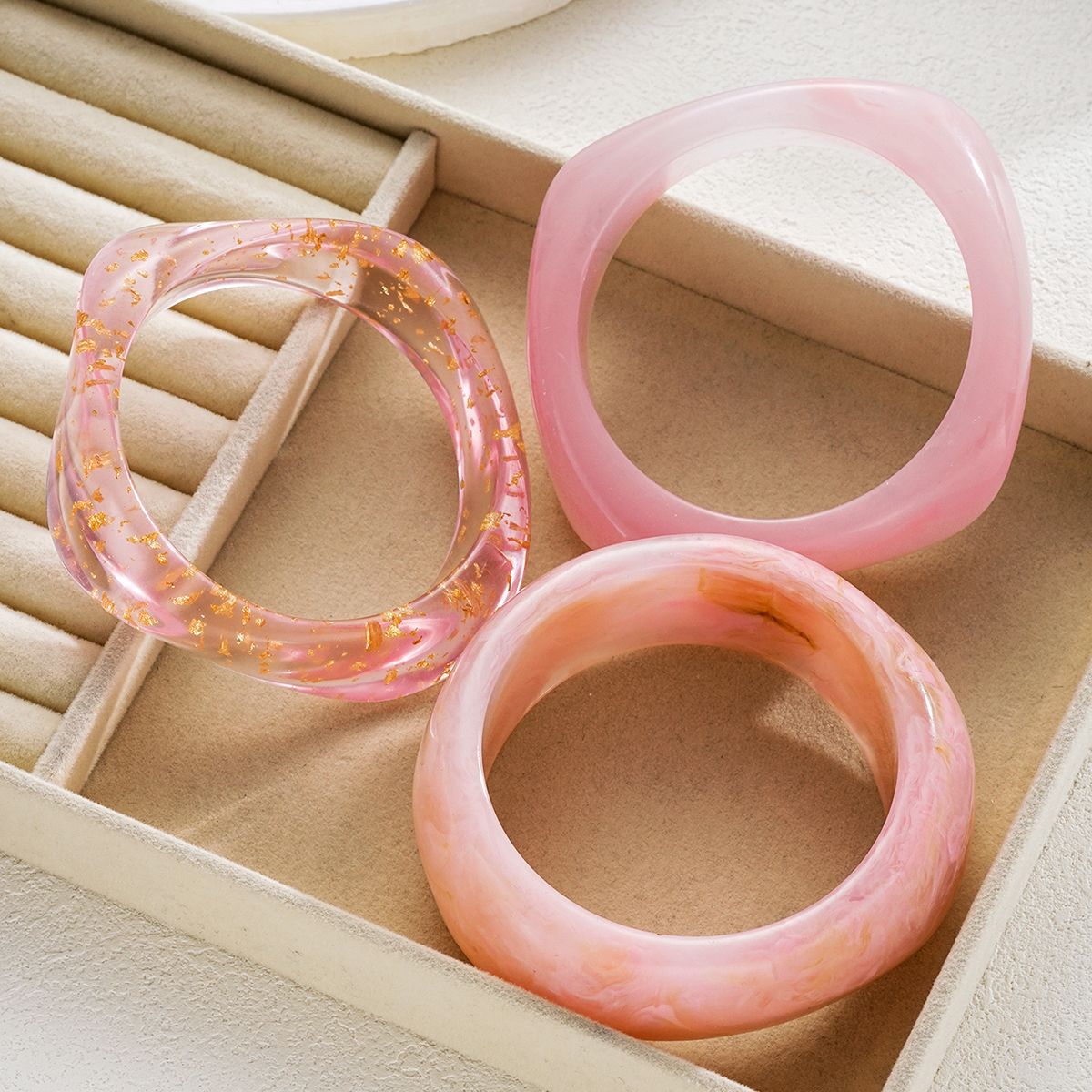 Damen Armband-Set aus hochwertigem Acryl mit kreativen Designs Shop Nory