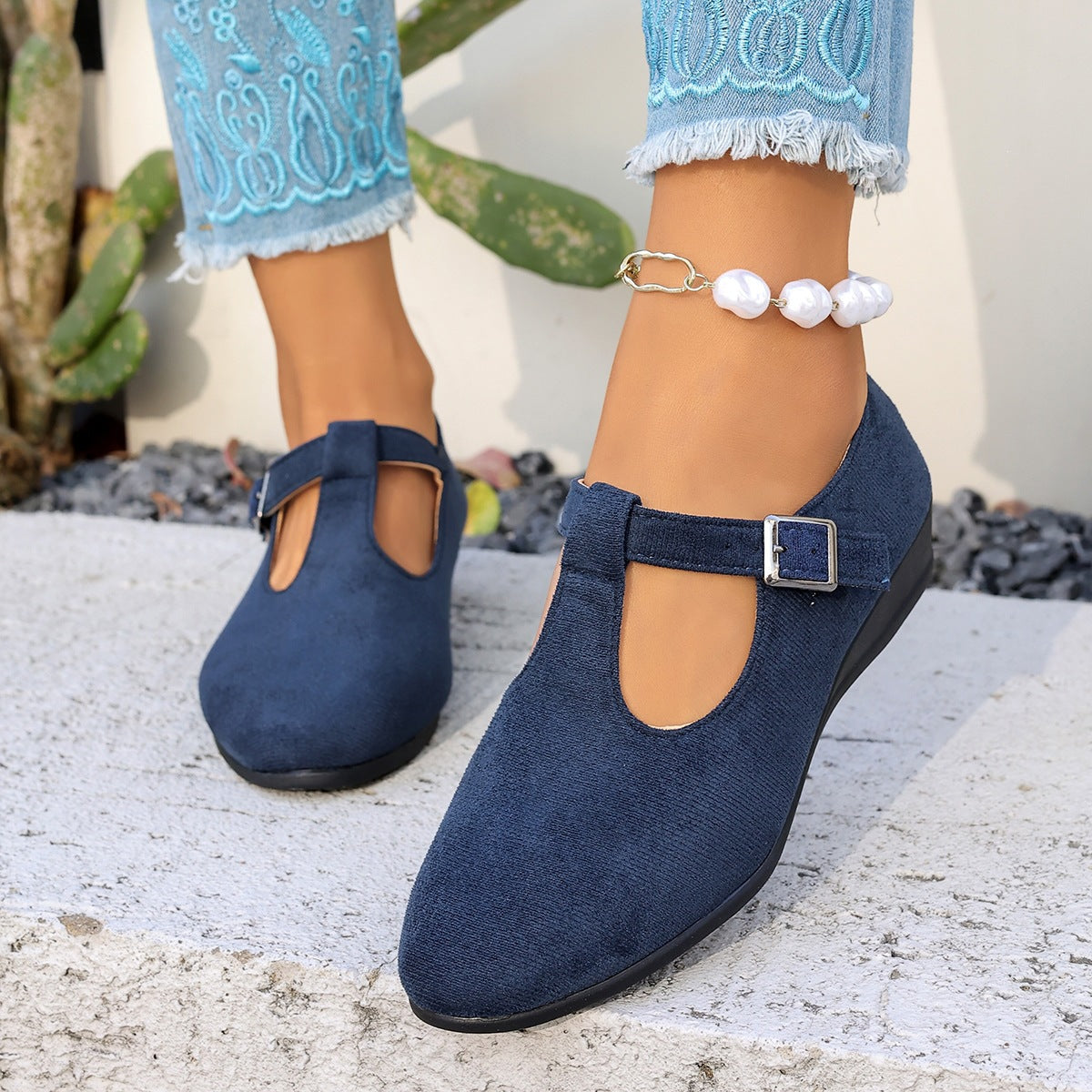 Damen Halbschuhe mit elegantem Riemendesign