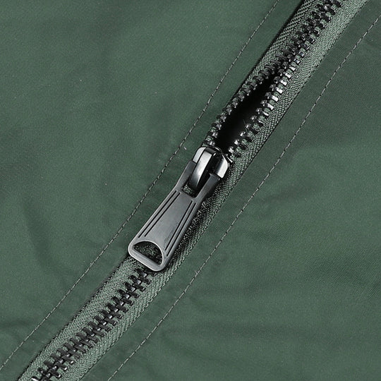 Herren Thermisch isolierte Nylon-Bomberjacke mit Ärmeltasche und Rippenbündchen Shop Nory