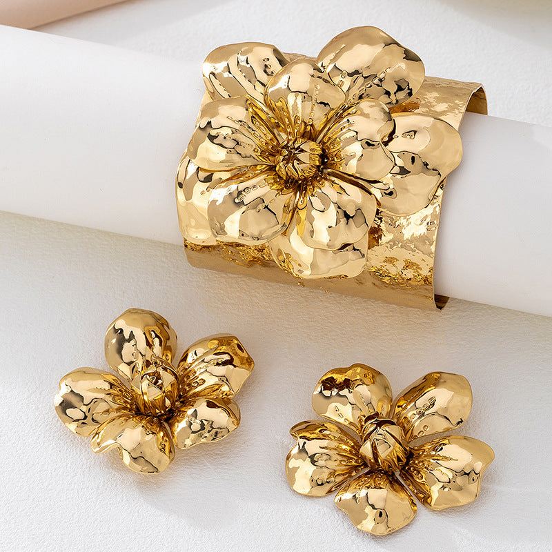 Damen Schmuckset mit kunstvollem Blütendesign Shop Nory