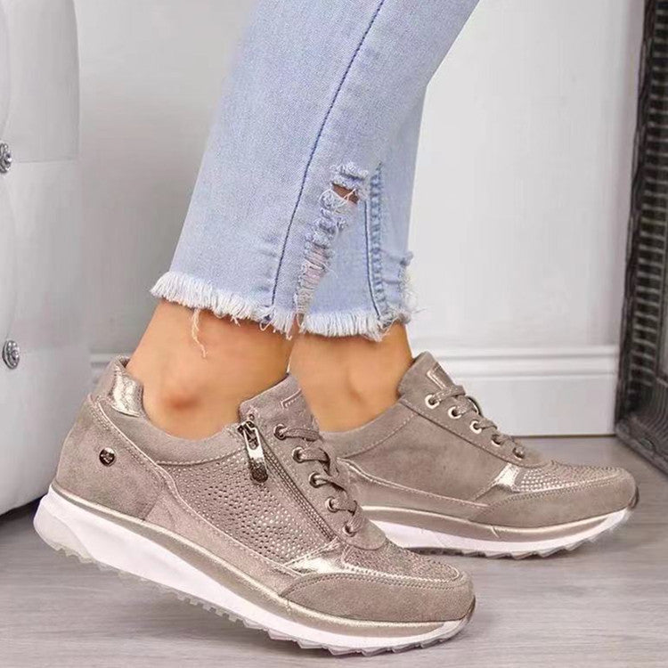 Damen Sneaker mit Keilsohle, Reißverschluss und Metallic-Details Shop Nory