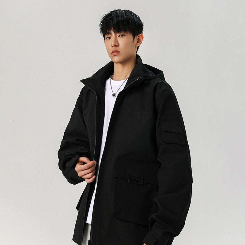 Herren Oversize Utility-Jacke mit technischer Softshell, Kapuze und Mehrfachtaschen Shop Nory