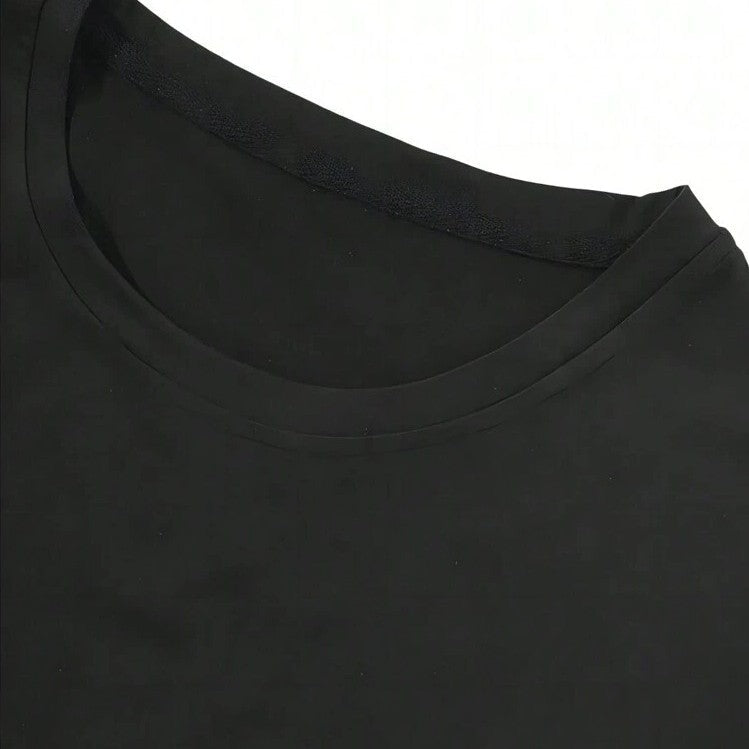 Damen T-Shirt mit kreativem Schriftzug im modernen Graffiti-Stil Shopnory
