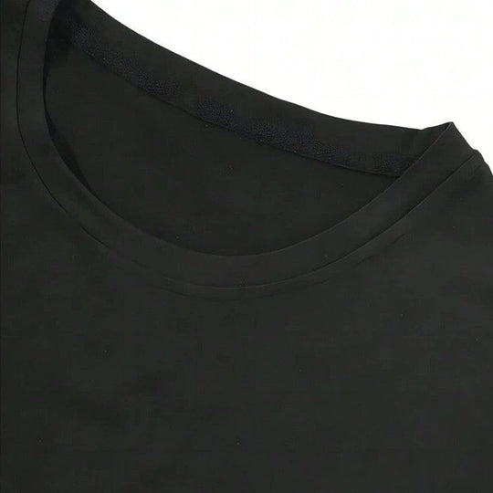 Damen T-Shirt mit kreativem Schriftzug im modernen Graffiti-Stil Shopnory