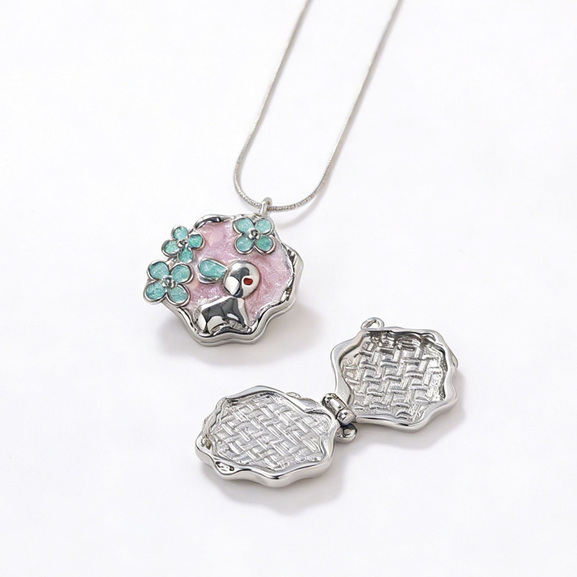 Damen filigraner Anhänger mit Kinder-Motiv und Blumendekor Shop Nory