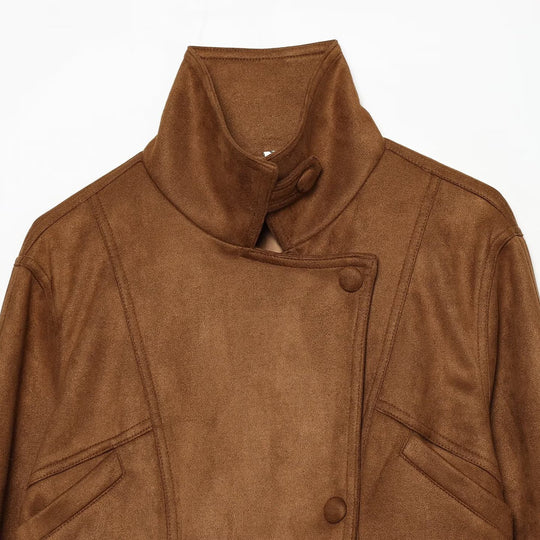 Damen Taillierte Kurzjacke aus weichem Veloursimitat mit asymmetrischer Knopfleiste und Bindegürtel Shop Nory