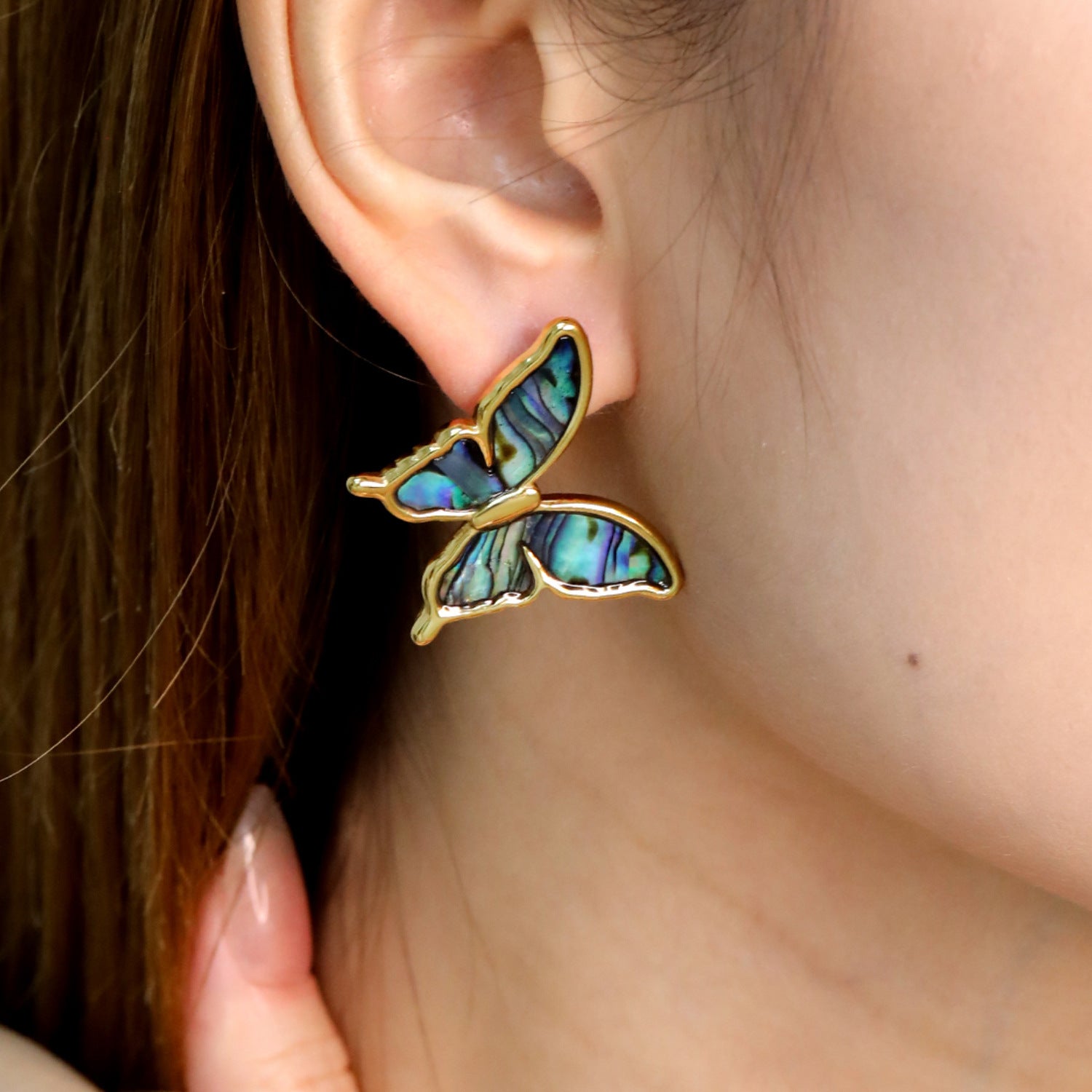 Damen Hängende Creolen mit buntem Muschel-Design und eleganter Goldbeschichtung Shop Nory